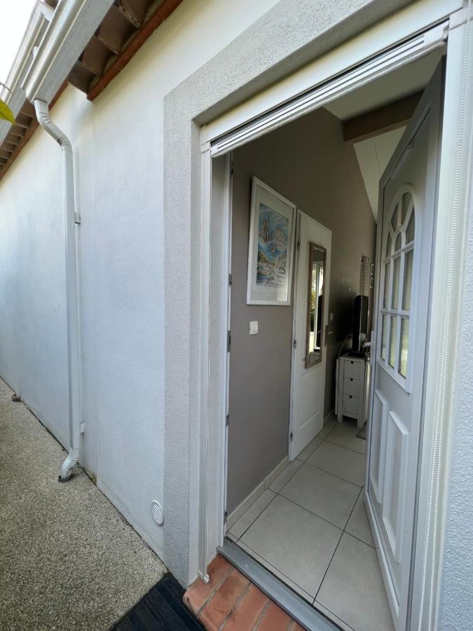 Studio Riquet Independant Attenant A Villa กาเปสตอง ภายนอก รูปภาพ